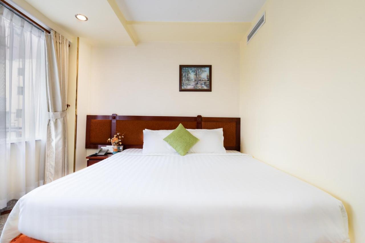 Lucasta Saigon Hotel Cidade de Ho Chi Minh Exterior foto