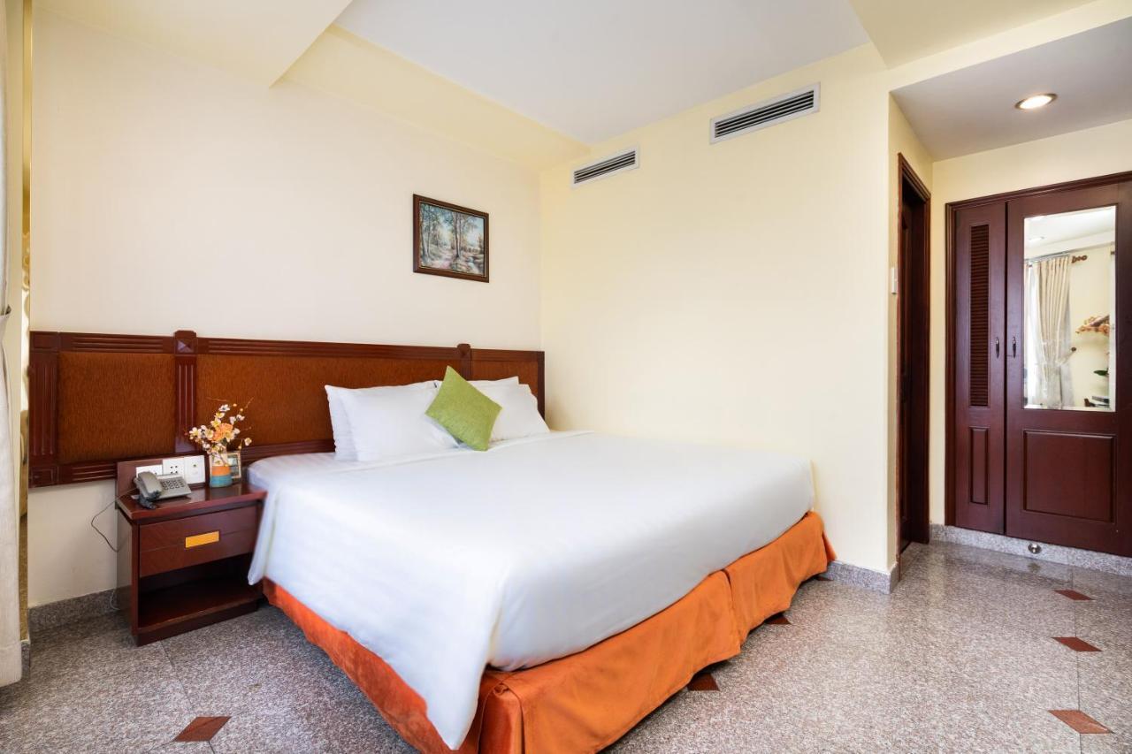 Lucasta Saigon Hotel Cidade de Ho Chi Minh Exterior foto