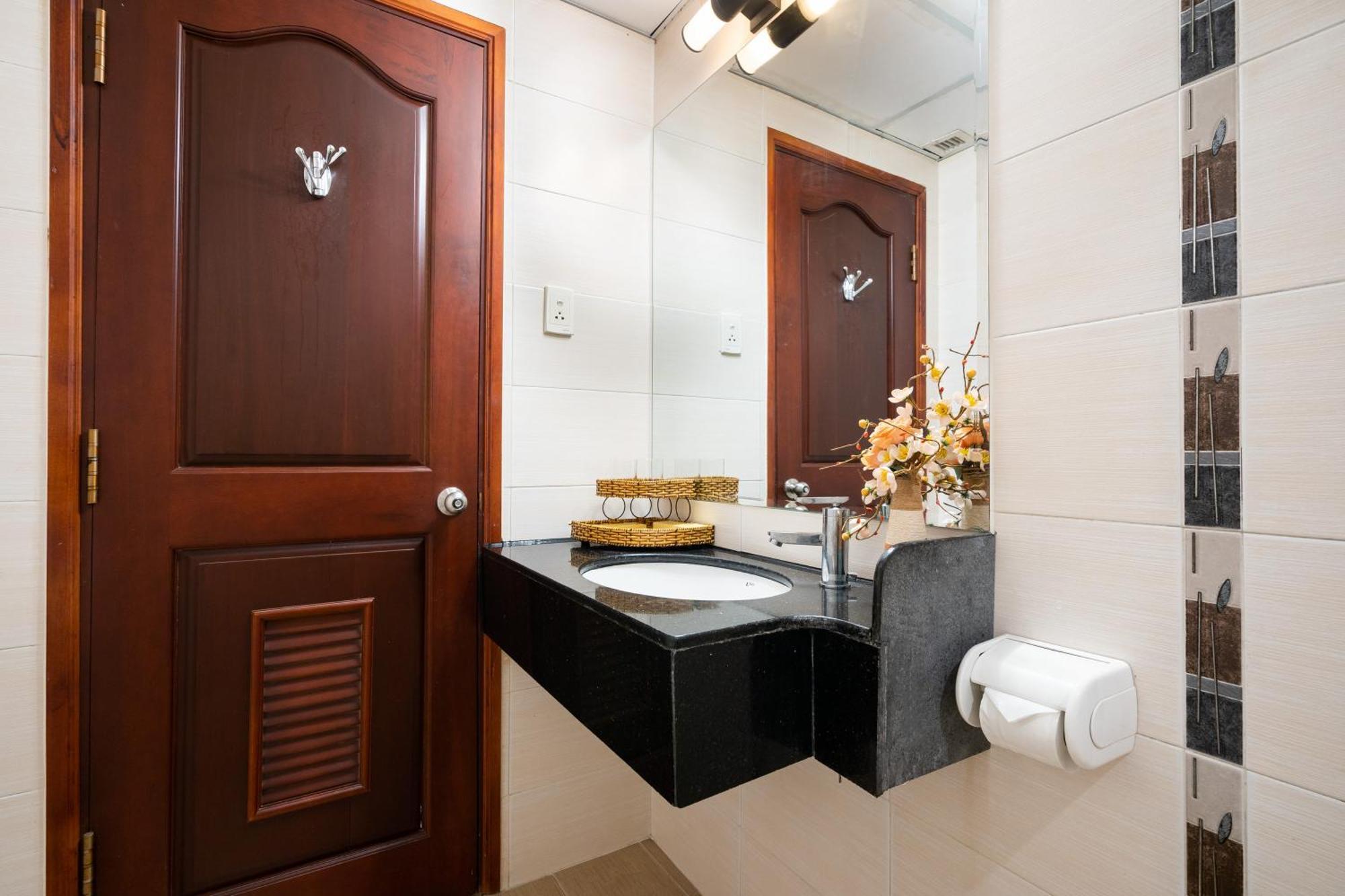 Lucasta Saigon Hotel Cidade de Ho Chi Minh Exterior foto